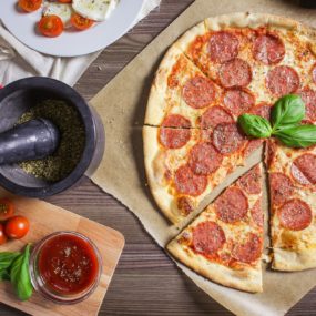 How to Build a Pizza